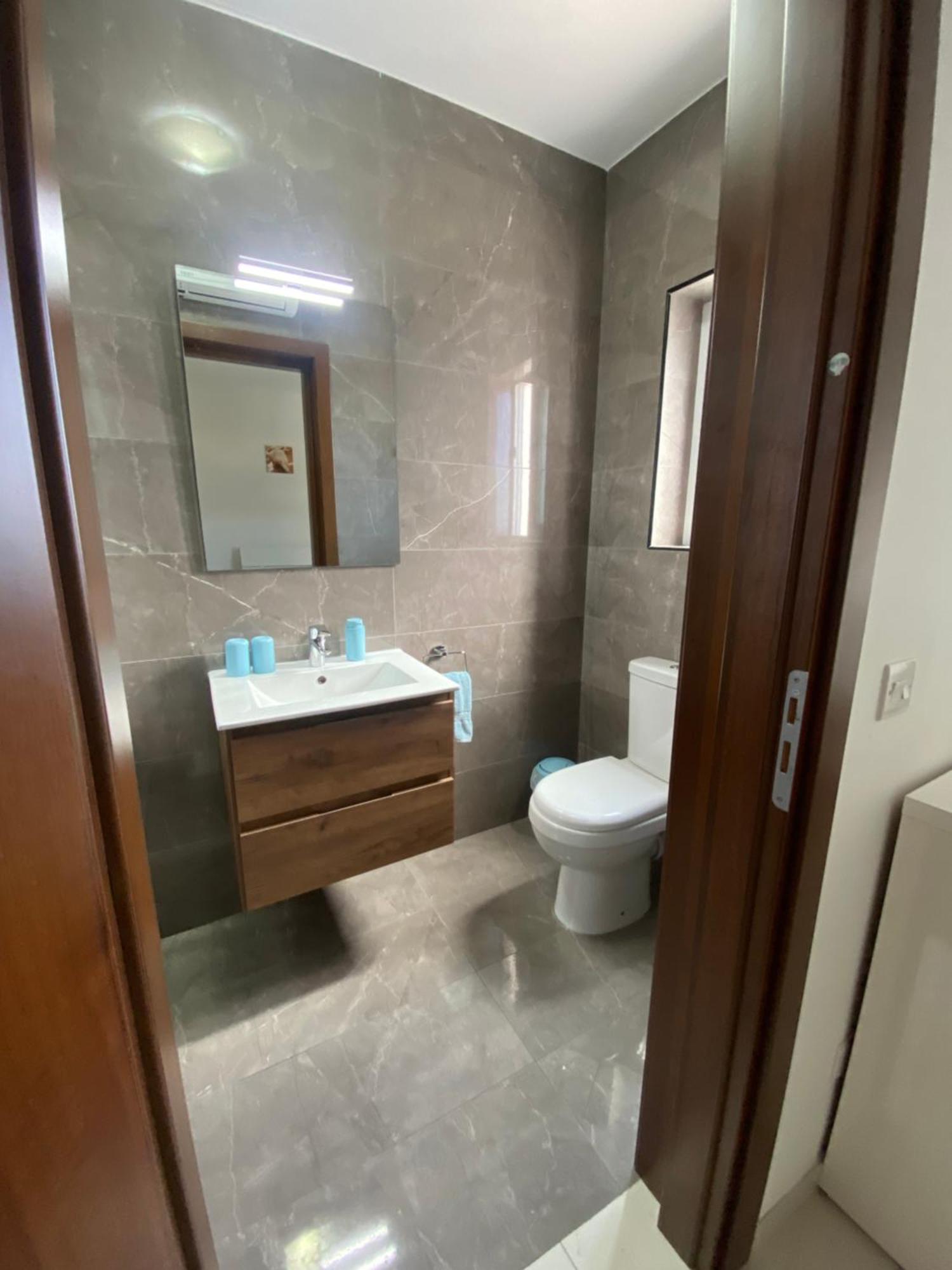 Sunshine Apartments Mellieha - Modern Two Bedroom Penthouse With Terrace Kültér fotó